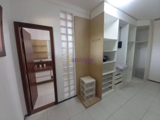Casas duplex com 05 suítes no Quintas do Calhau