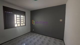 Casa duplex com 05 suítes no Quintas do Calhau