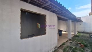 Casa duplex com 05 suítes no Quintas do Calhau