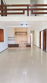 Casa Residencial Para venda ou aluguel - Com 270m² com 4 suítes + DCE no Cohajap - próx. ao Pizza One