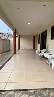Casa Residencial Para venda ou aluguel - Com 270m² com 4 suítes + DCE no Cohajap - próx. ao Pizza One