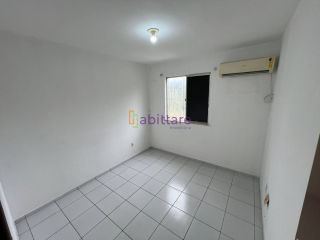 Apartamento de 57m² com 2 quartos (1 suíte) no Village das Palmeiras 4