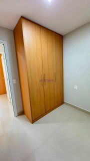 Alugo apartamento no Mirante da Península com 3 quartos (1 suíte)