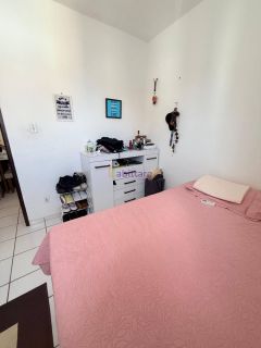 Apartamento de 2 quartos no Condomínio Residencial Ville