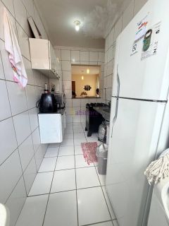 Apartamento de 2 quartos no Condomínio Residencial Ville