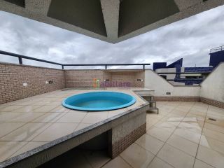 Cobertura de 240m² com 4 quartos (3 suítes) no Village Alcântara