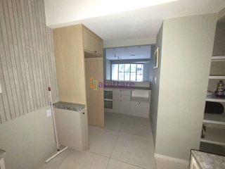 Apartamento de 100m² com 3 quartos (2 suítes) no Village Alcântara