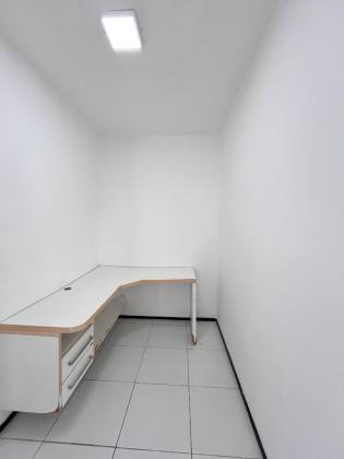 Alugo Apartamento semi mobiliado com 2 quartos (1 suíte) no Grand Park Águas