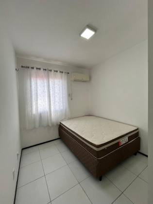 Alugo Apartamento semi mobiliado com 2 quartos (1 suíte) no Grand Park Águas