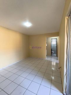 Apartamento de 56m² com 2 quartos (1 semi suíte) no Village das Palmeiras 1