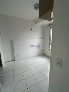 Apartamento de 58m² com 2 quartos (1 suíte) no Brisas Altos do Calhau