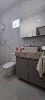 Casa de 240m² com 3 quartos (1 suíte) + energia solar no Vinhais