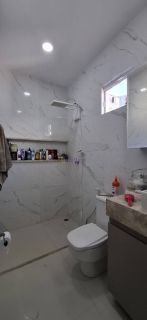 Casa de 240m² com 3 quartos (1 suíte) + energia solar no Vinhais