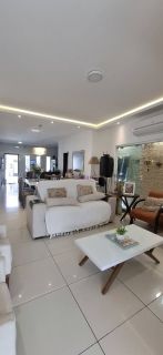 Casa de 240m² com 3 quartos (1 suíte) + energia solar no Vinhais