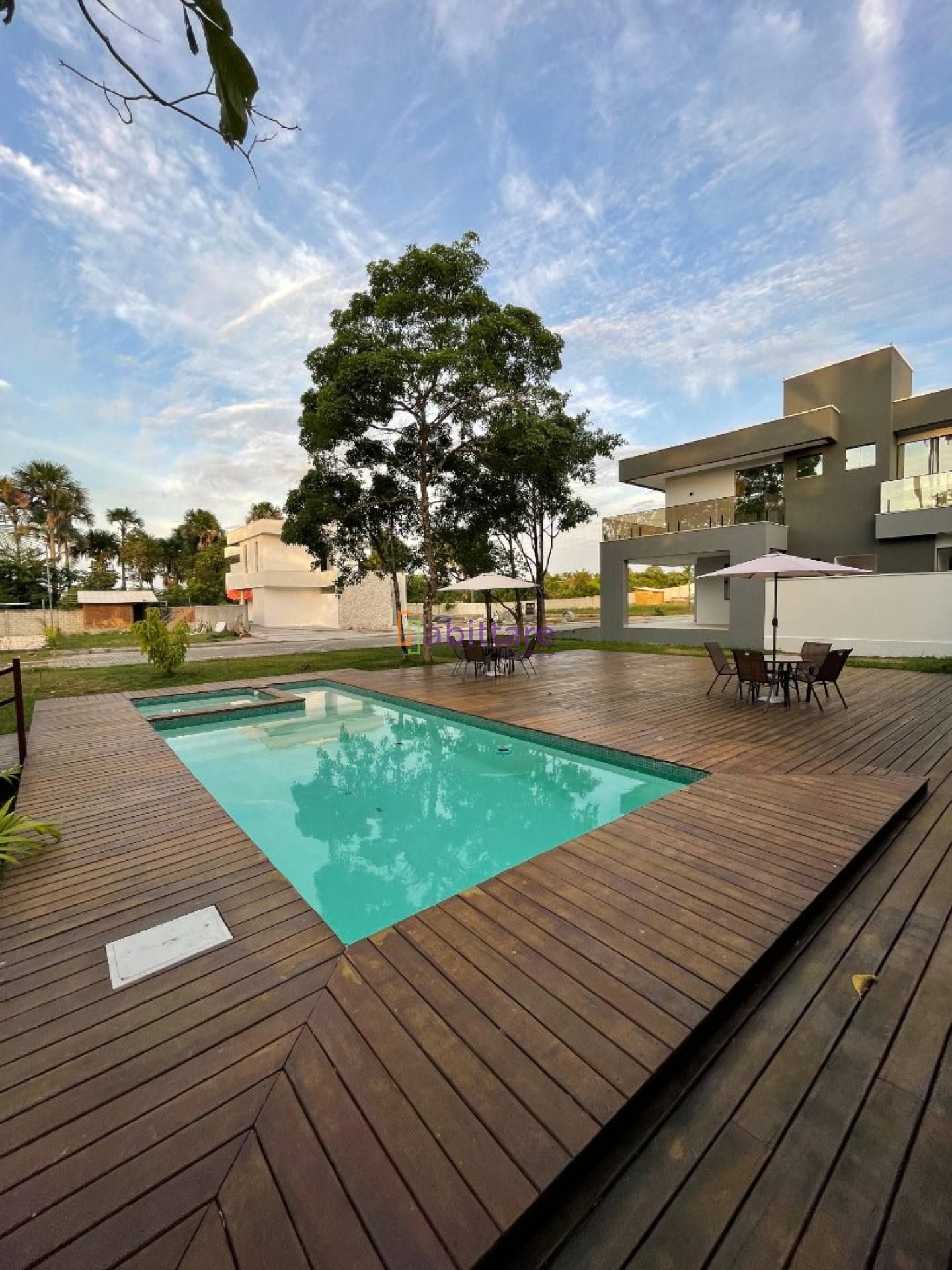 Casa de 270m² com 4 suítes no Condomínio Fianzi - em Barreirinhas