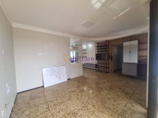 Alugo Apto no Edifício Dom Carlos de 127m² com 3 quartos (1 suíte / 2 suites canandeses) + DCE