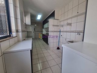 Alugo Apto no Edifício Dom Carlos de 127m² com 3 quartos (1 suíte / 2 suites canandeses) + DCE