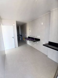 Apartamento no Quartier 22 com 4 suítes (1 master) - Península da Ponta D'areia