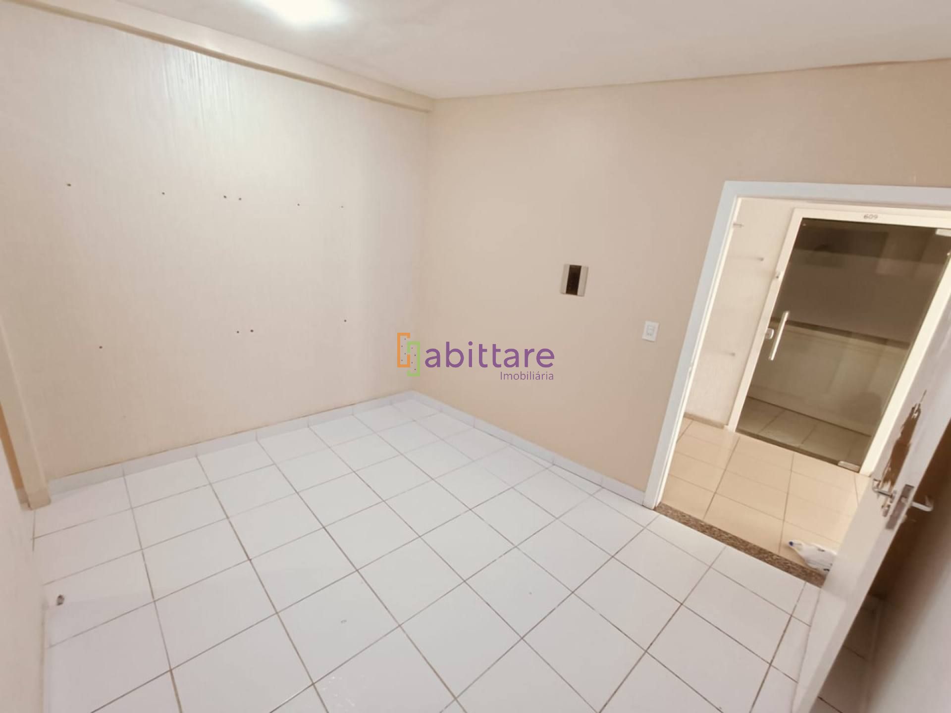 Sala comercial de 60m² no Medical Center Jaracaty