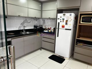 Casa duplex de 170m² com 1 suíte master e espaço goumet no Cond. Jardim Europa - Calhau