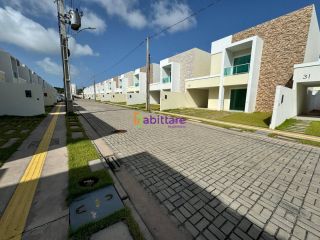 Casa duplex com 3 suítes no Araçagi Praia Clube - próxima à Praia do Meio