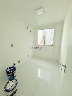 Casa duplex com 3 suítes no Araçagi Praia Clube - próxima à Praia do Meio