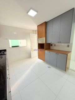 Casa duplex com 3 suítes no Araçagi Praia Clube - próxima à Praia do Meio