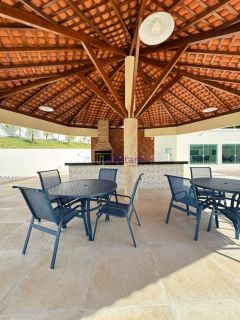 Casa duplex com 3 suítes no Araçagi Praia Clube - próxima à Praia do Meio