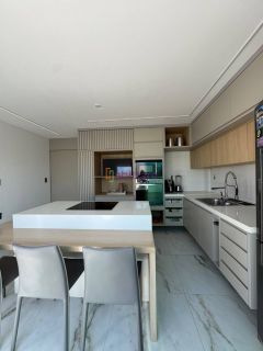 Casa duplex com 3 suítes no Araçagi Praia Clube - próxima à Praia do Meio
