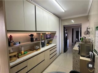 Apartamento no Residencial Icaraí: 130m² no coração do Renascença.”
