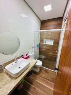 Casa duplex de 280m² com 4 quartos (3 suítes) no Residencial Vinhais II