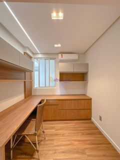 Apartamento de 132m² com 3 suítes no Península Square - Ponta D'areia