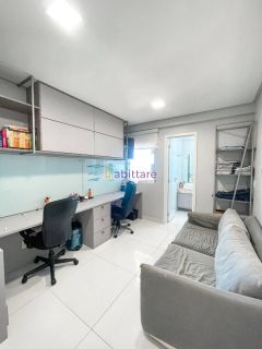 Apartamento de 123m² MOBILIADO com 2 suítes (1 master ampliada) no Península Square - Ponta D'areia