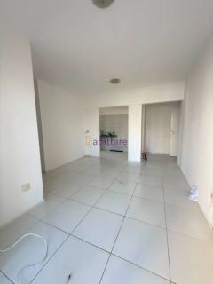 Alugo apartamento no condominio Brisas de 3 quartos (2 suítes) - Altos do Calhau