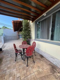 Casa no condomínio Park Guará com 3 quartos (1 suíte e 1 semi suíte) + área de lazer privada - MOBILIADA