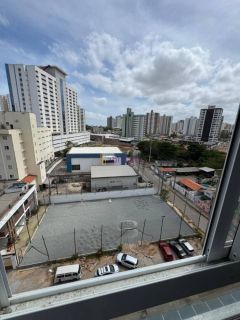 Apartamento de 86m² com 3 quartos (2 suítes) no Edifício Évora, na Ponta D'areia