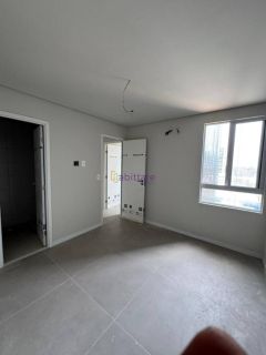 Apartamento de 86m² com 3 quartos (2 suítes) no Edifício Évora, na Ponta D'areia