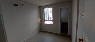 Apartamento de 86m² com 3 quartos (2 suítes) no Edifício Évora, na Ponta D'areia