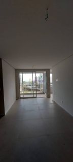 Apartamento de 86m² com 3 quartos (2 suítes) no Edifício Évora, na Ponta D'areia