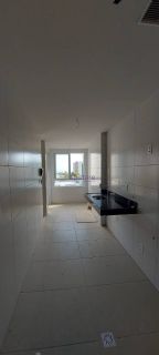 Apartamento de 86m² com 3 quartos (2 suítes) no Edifício Évora, na Ponta D'areia
