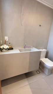 Apartamento de 117m² com 3 suítes no Edifício Porto Farol, na Ponta do Farol