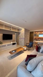 Apartamento de 117m² com 3 suítes no Edifício Porto Farol, na Ponta do Farol