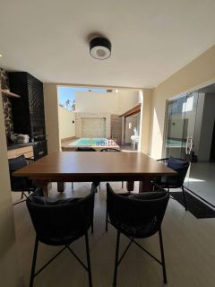 Casa duplex no Reserva Boa Vista com 4 suítes espaço gourmet com piscina