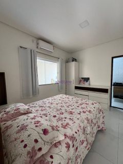 Casa duplex no Reserva Boa Vista com 4 suítes espaço gourmet com piscina