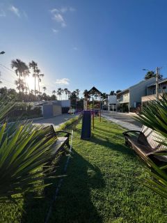 Casa duplex no Reserva Boa Vista com 4 suítes espaço gourmet com piscina