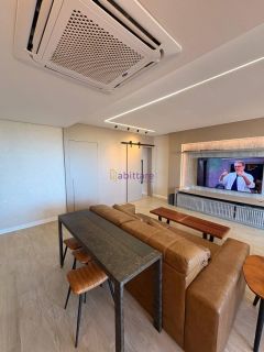 Apartamento de 147m² com 3 quartos (2 suítes) + DCE no Calhau