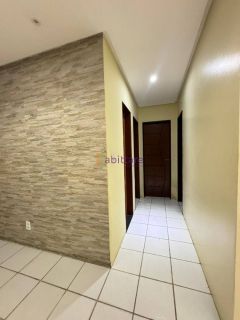 Casa de 100m² com 3 quartos (1 suíte) no Condomínio Zeus
