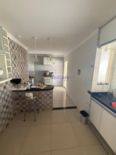 Casa no Condomínio Zeus com 2 quartos (1 suíte com closet e hidromassagem)