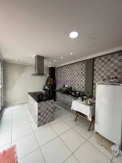 Casa no Condomínio Zeus com 2 quartos (1 suíte com closet e hidromassagem)