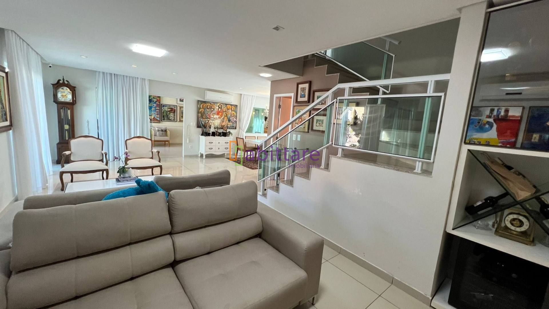 Casa duplex de 197m² com 3 suítes com closet no Oliver Riviera - Jardim Atlântico